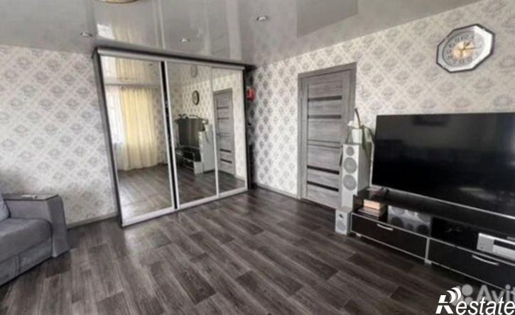 2-комн квартира ул Гагарина, 7 1,  д. 7 1,  к. 1