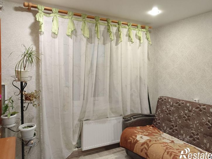 Комната улица Радионова, 20,  д. 20