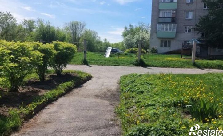 1-комн квартира пр-кт Конституции, 50а,  д. 50а