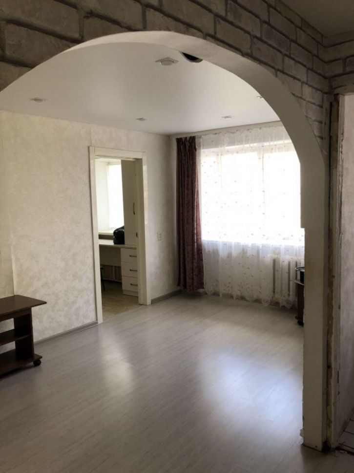 2-комн квартира Кирова улица, 84