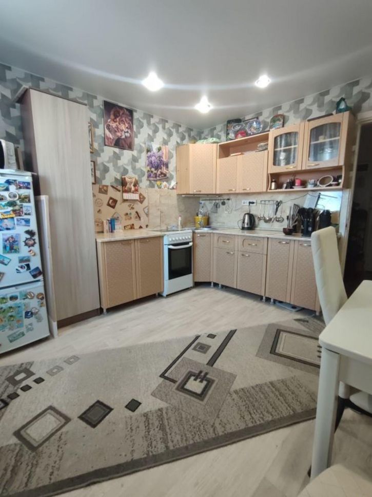 1-комн квартира Дзержинского улица, 33Б