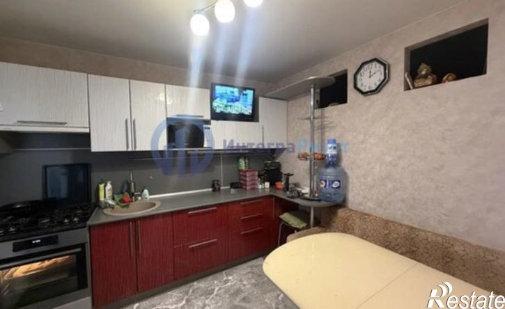 3-комн квартира проспект Маршала Голикова, 38,  д. 38