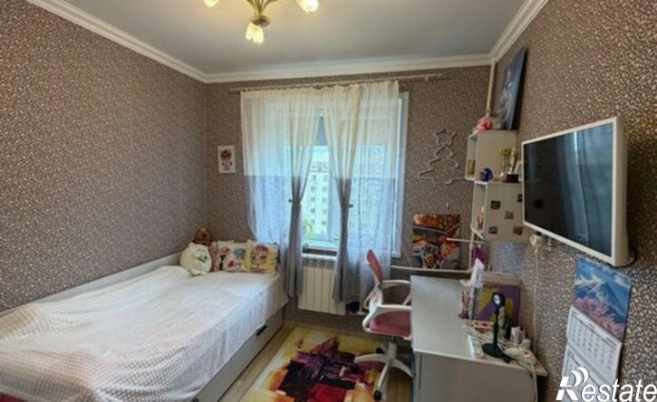3-комн квартира ул Чернореченская, 57,  д. 57