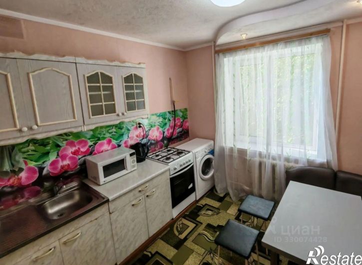1-комн квартира жилой район Заозёрный, 5-й микрорайон, 11
