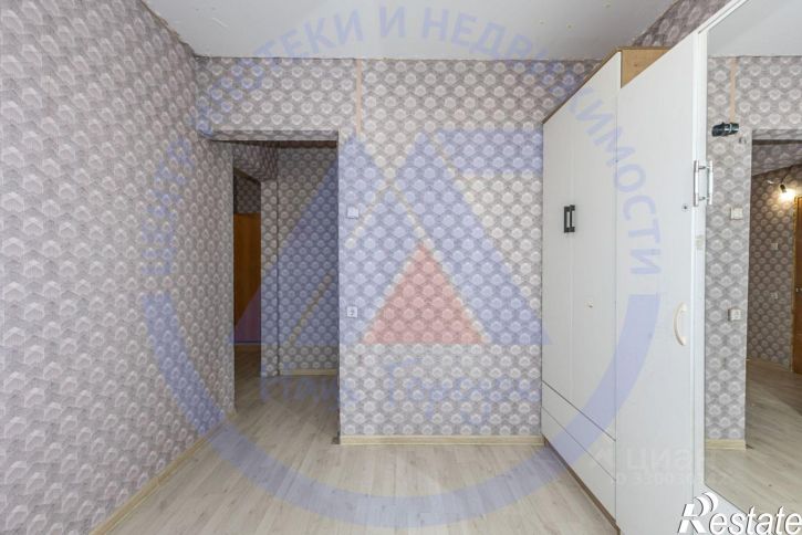 2-комн квартира улица Дзержинского, 31Г,  д. 31Г