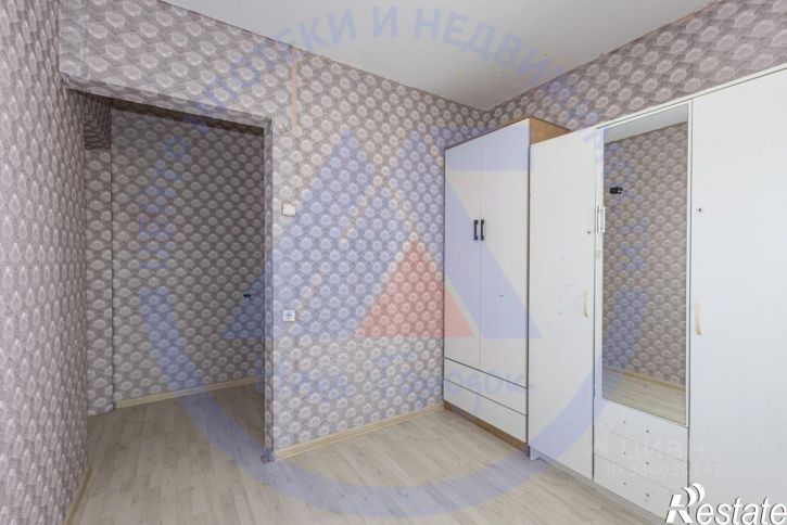 2-комн квартира улица Дзержинского, 31Г,  д. 31Г