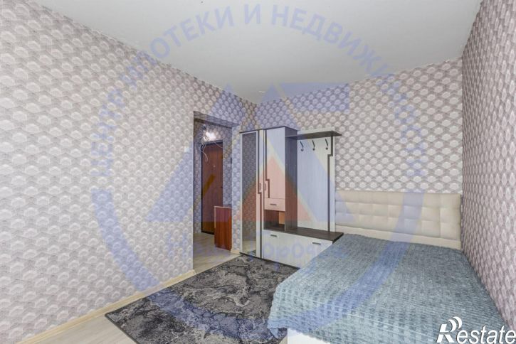 2-комн квартира улица Дзержинского, 31Г,  д. 31Г