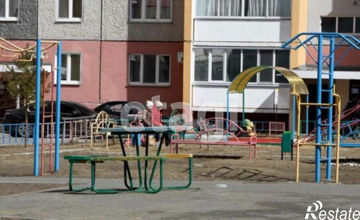 1-комн квартира жилой район Заозёрный, 4-й микрорайон, 20