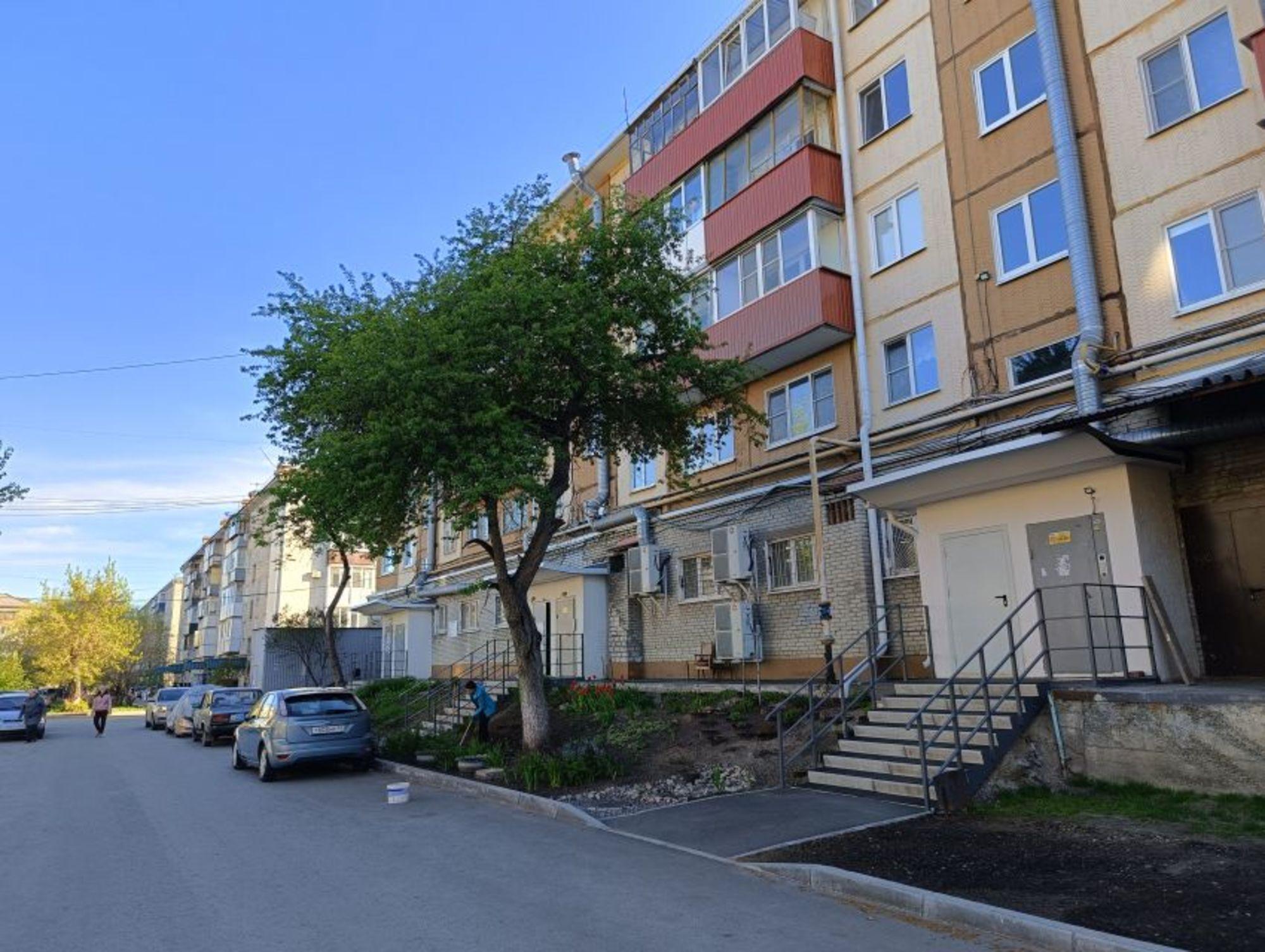 Купить квартиру за 3 300 000 рублей на Савельева улица, 56