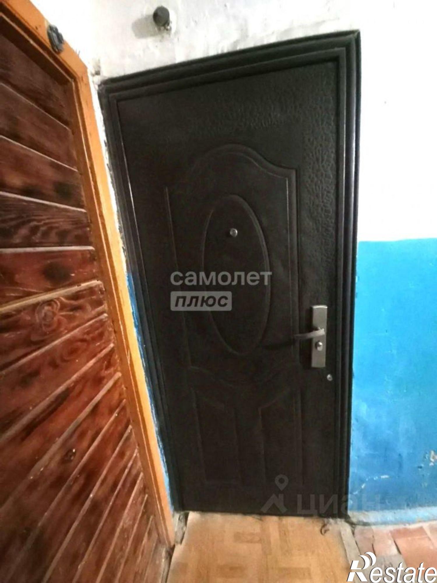 Купить комнату за 700 000 рублей на ул Половинская, 8б