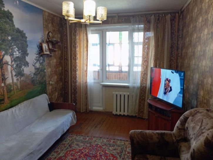 4-комн квартира Куртамышская улица, 22