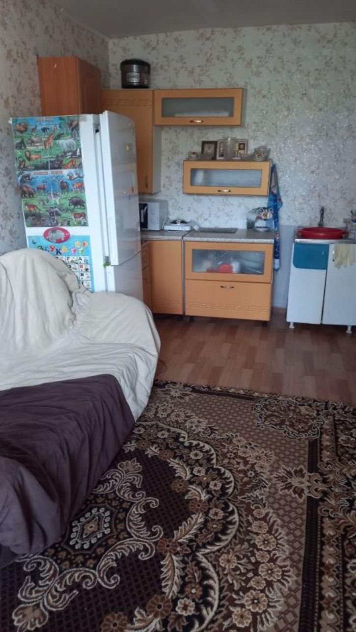Комната Конституции проспект, 77Б