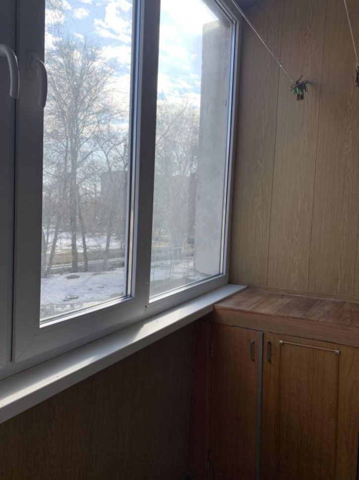 3-комн квартира Конституции проспект, 66