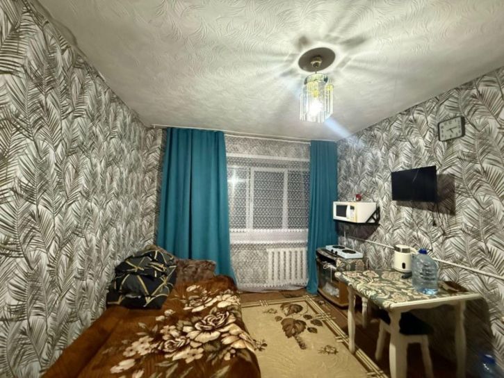 Комната Карбышева улица, 3