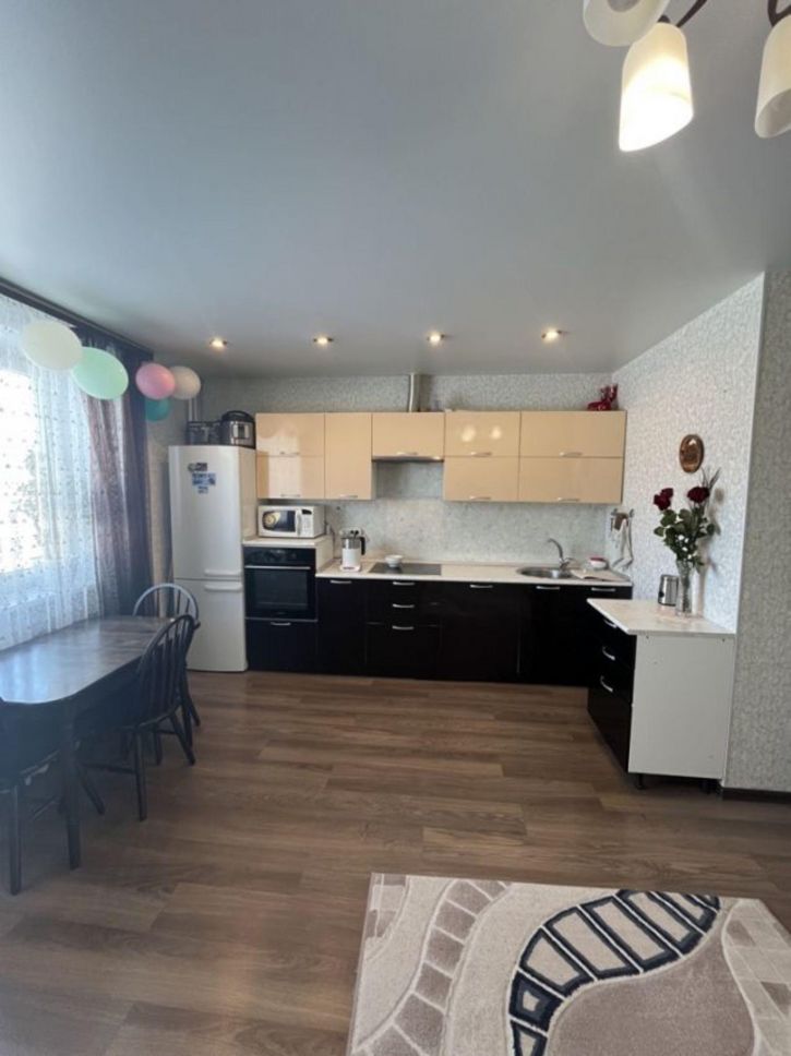 2-комн квартира 1 микрорайон, 5к2