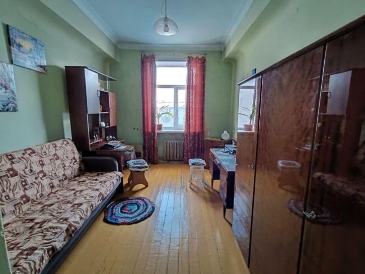 3-комн квартира Коли Мяготина улица, 105