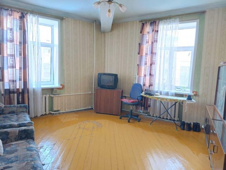 3-комн квартира Коли Мяготина улица, 105