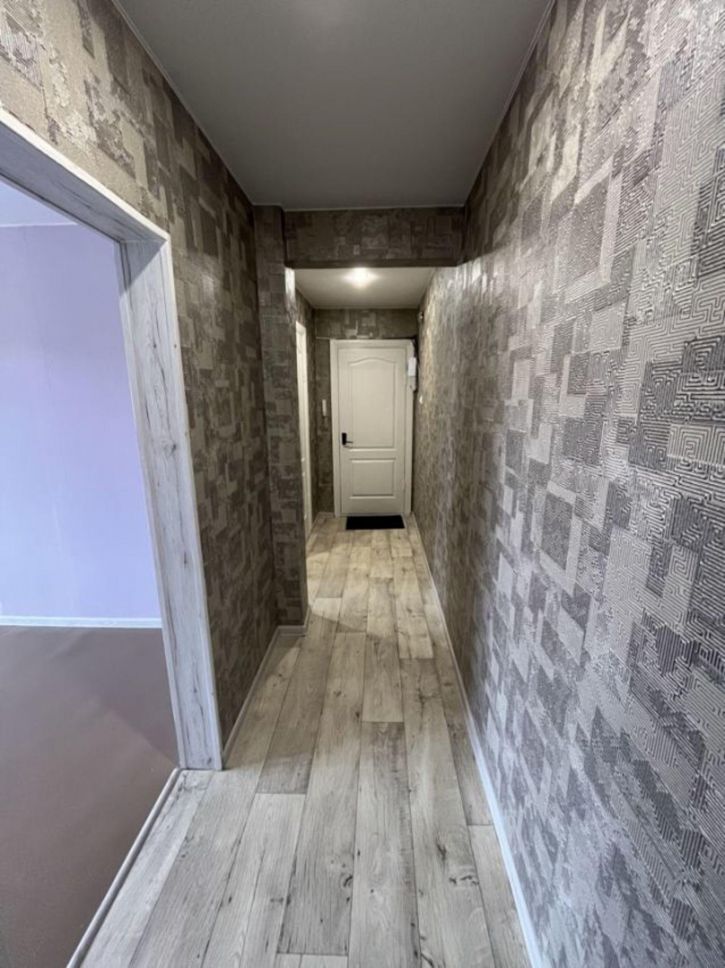 2-комн квартира Дзержинского улица, 7