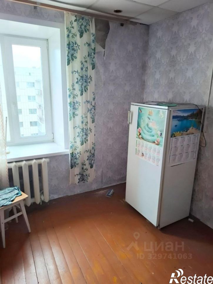 Комната пр-кт Конституции, 77б,  д. 77б