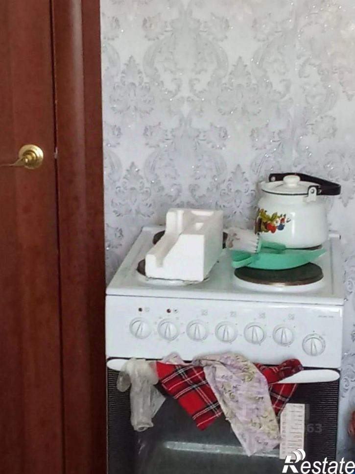 Комната пр-кт Конституции, 77б,  д. 77б