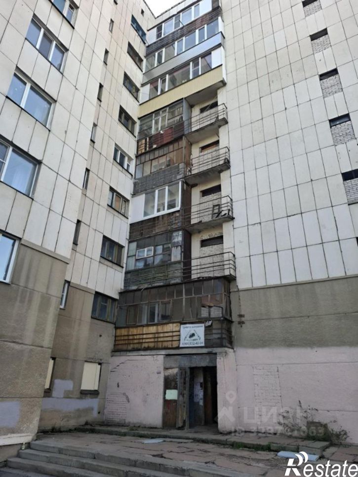 Комната пр-кт Конституции, 77б,  д. 77б