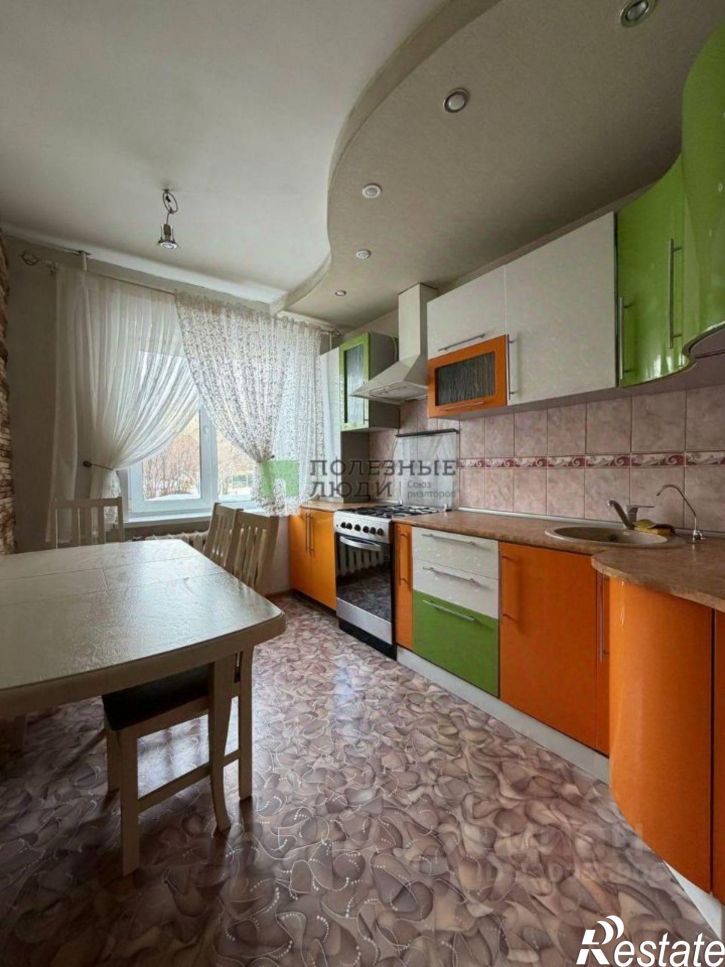 3-комн квартира Курган г., Заозерный, 3-й мкр., д.16