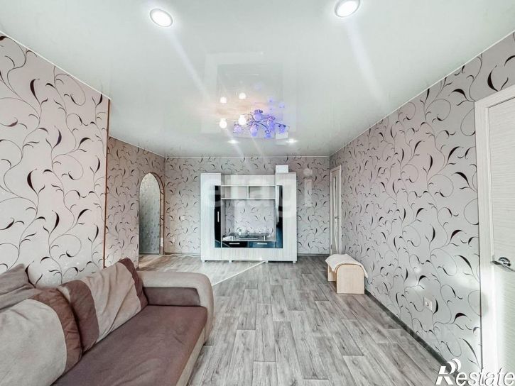 2-комн квартира улица Кирова, 60,  д. 60
