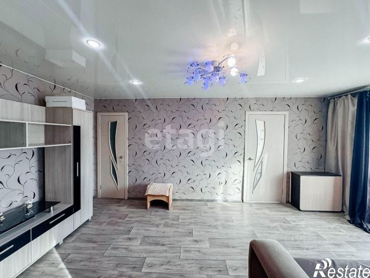 2-комн квартира улица Кирова, 60,  д. 60