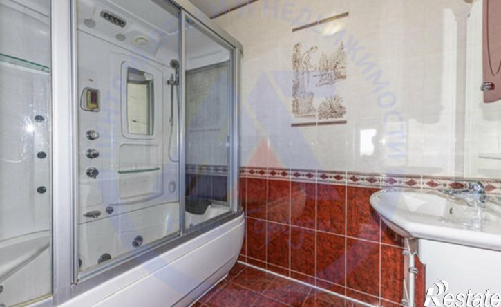 5-комн квартира улица Максима Горького, 158,  д. 158