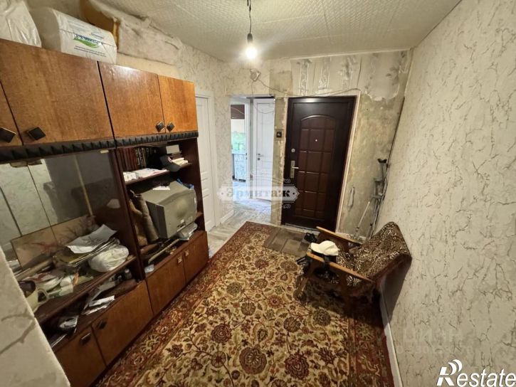 3-комн квартира жилой район Заозёрный, 6-й микрорайон, 26