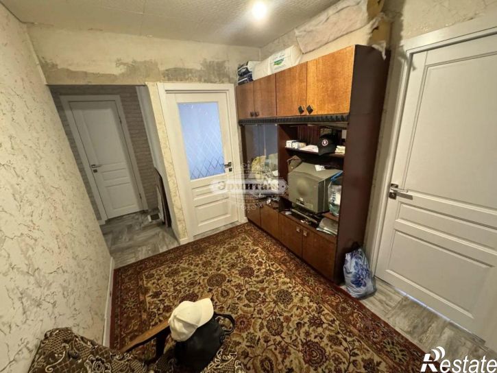 3-комн квартира жилой район Заозёрный, 6-й микрорайон, 26