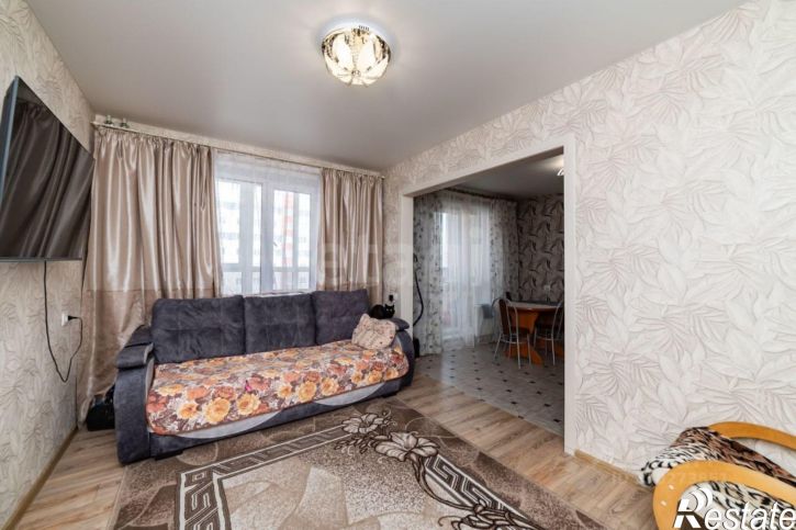 2-комн квартира 7-й микрорайон, 6,  д. 6