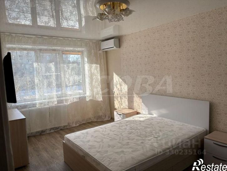 3-комн квартира улица Радионова, 16,  д. 16