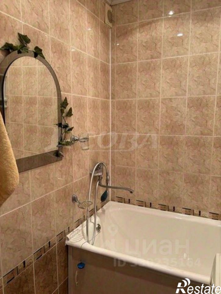 3-комн квартира улица Радионова, 16,  д. 16