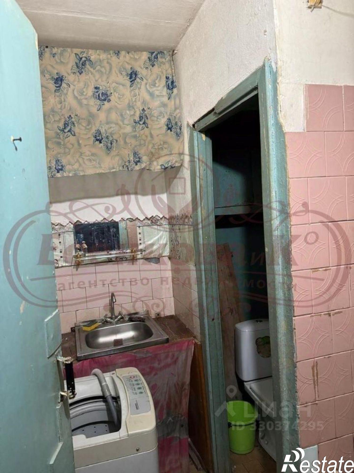 Купить комнату за 900 000 рублей на ул Бурова-Петрова, 97б
