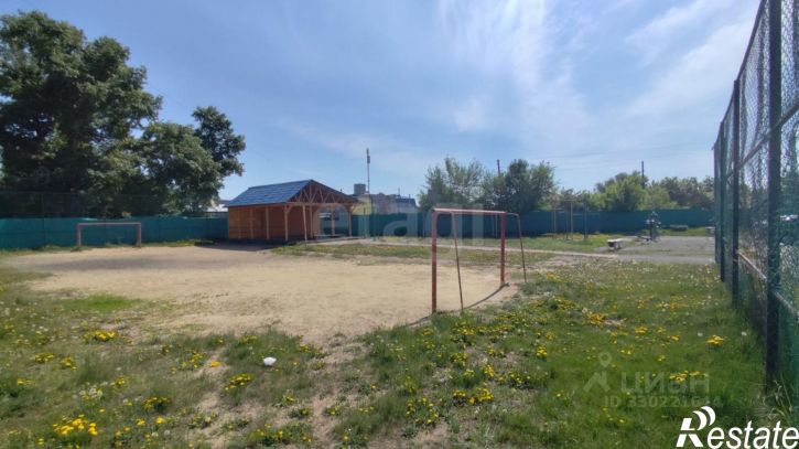 2-комн квартира ул Бурова-Петрова, 96г 1,  д. 96г 1,  к. 1