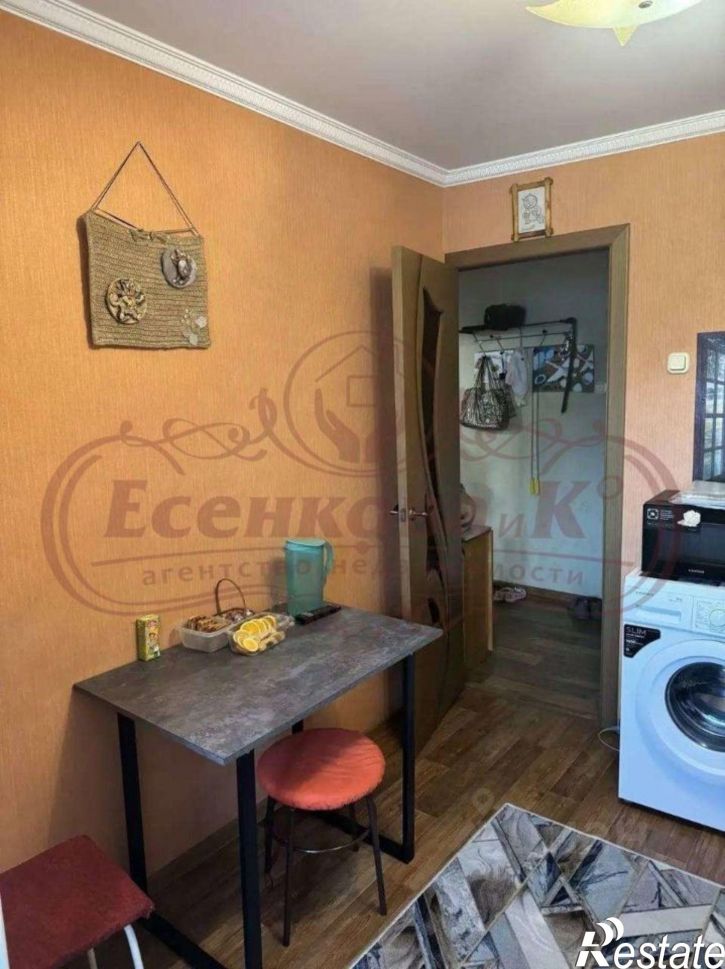 3-комн квартира улица Карбышева, 54,  д. 54