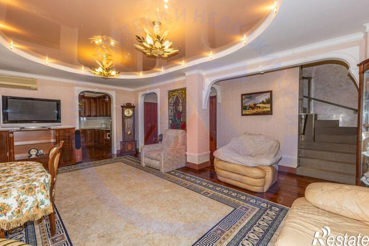 5-комн квартира ул М.Горького, 158,  д. 158