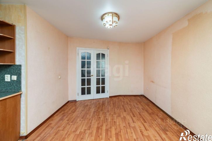2-комн квартира улица Томина, 112,  д. 112