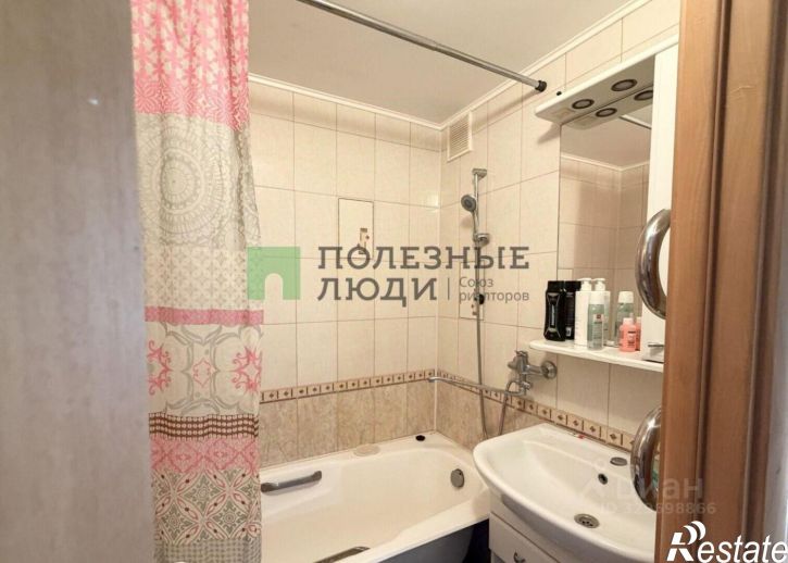 3-комн квартира Курган г., Заозерный, 5-й мкр., д.1