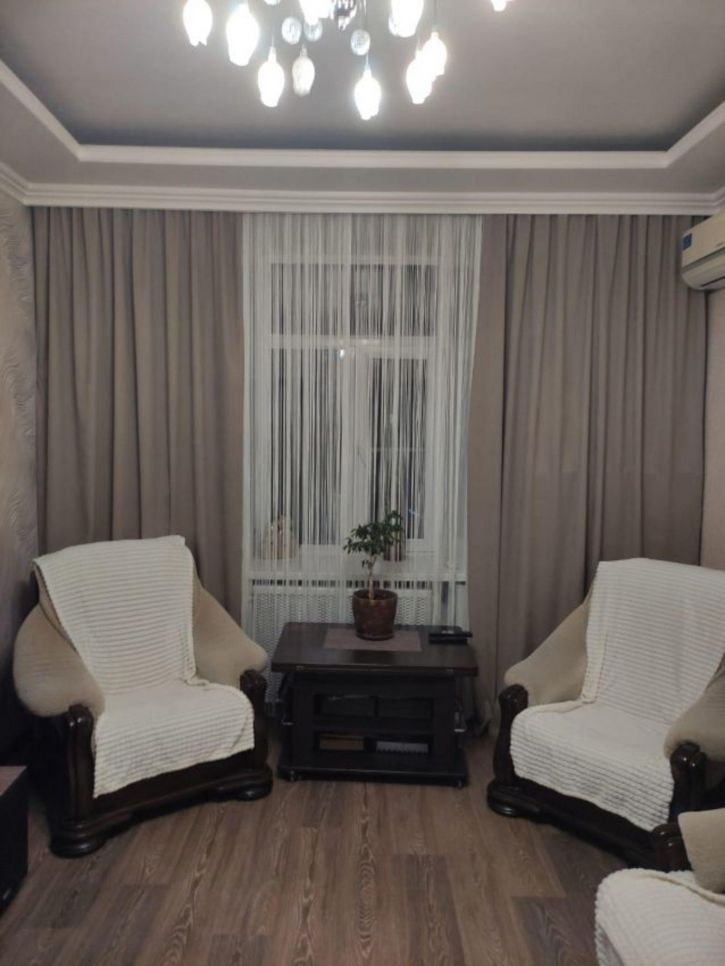 2-комн квартира Красина улица, 84