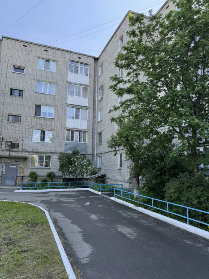 3-комн квартира Черняховского улица, 16