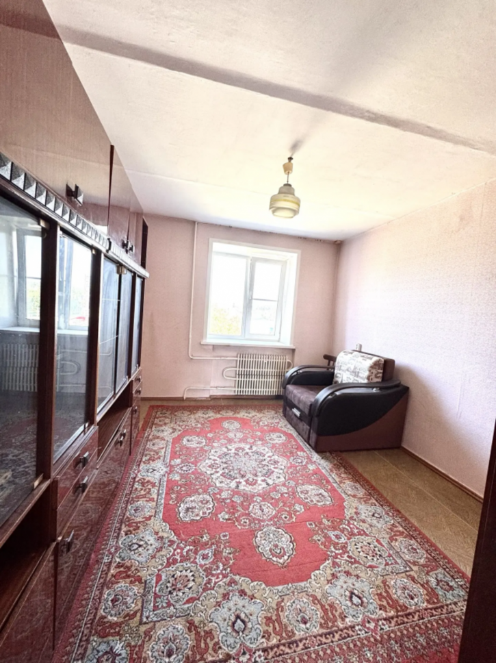 3-комн квартира Черняховского улица, 16