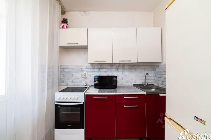 1-комн квартира улица Дзержинского, 31Г,  д. 31Г