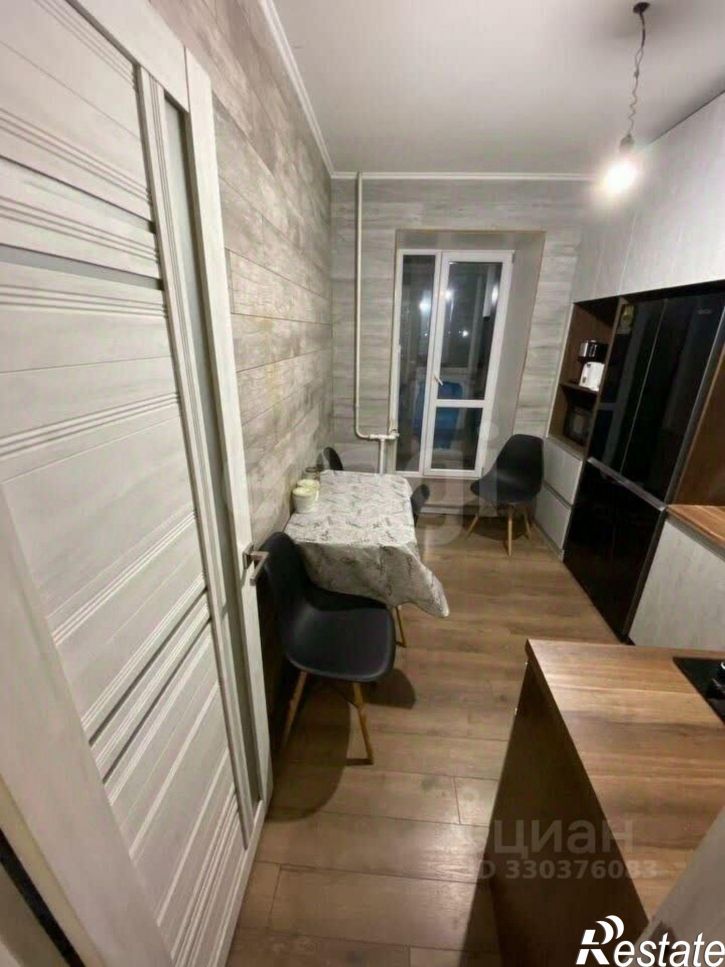 3-комн квартира ул Артёма, 35,  д. 35