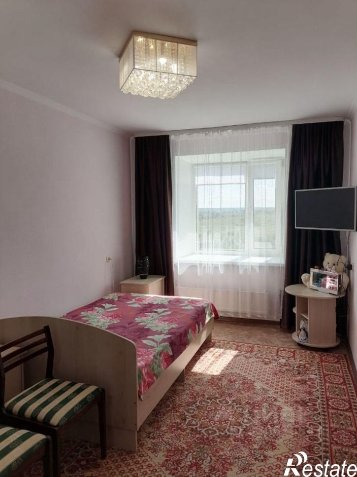 3-комн квартира Солнечный б-р, 14,  д. 14