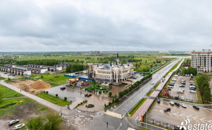 3-комн квартира жилой район Заозёрный, 1-й микрорайон, 35к1