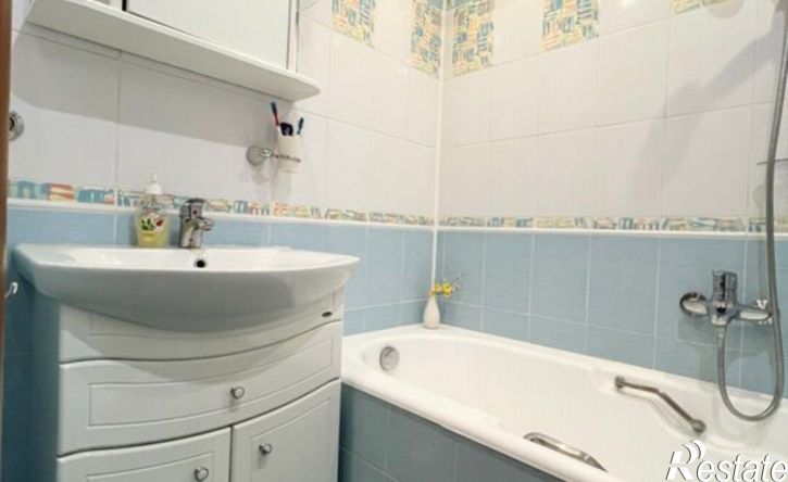 3-комн квартира Солнечный б-р, 11,  д. 11