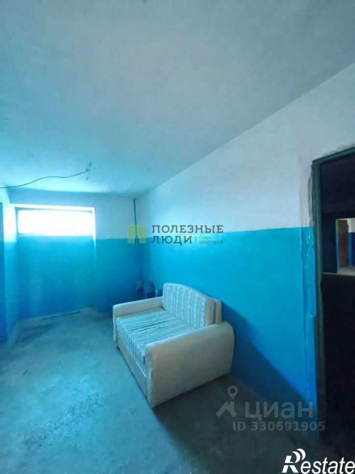 Комната улица Бурова-Петрова, 97Б,  д. 97Б