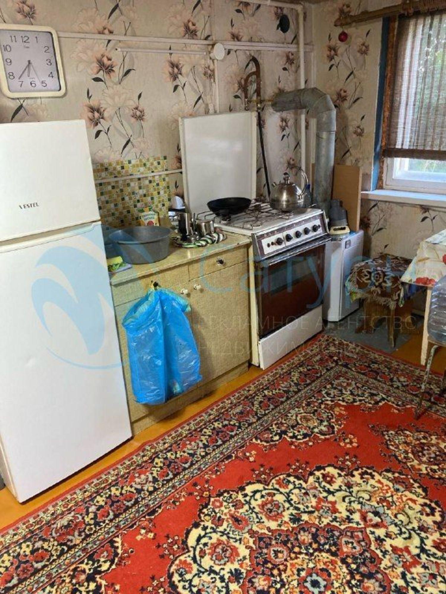 Купить дачу, дом, коттедж за 1 950 000 рублей на СНТ Тепличный